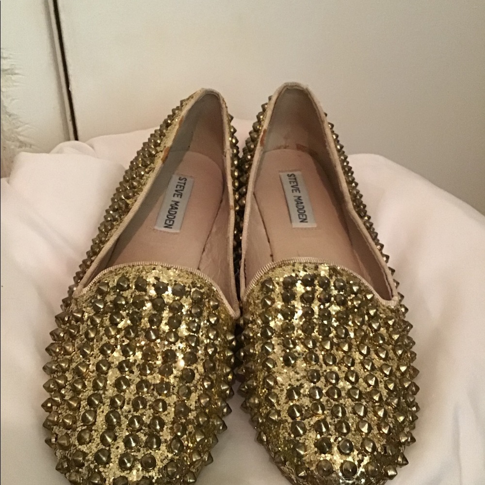 Steve Madden “Studly” Gold Flats